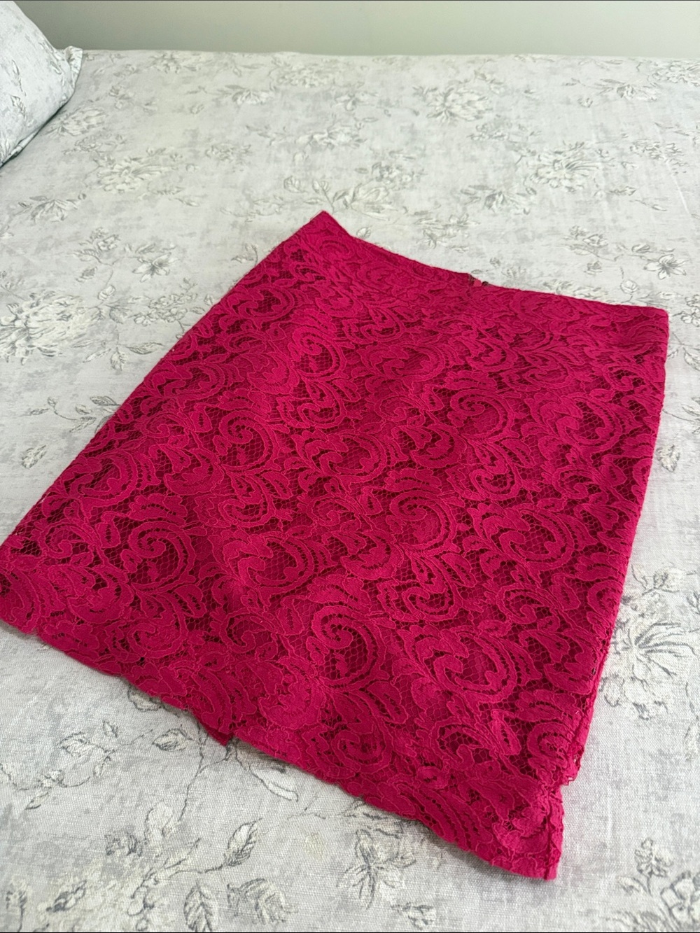 Merona Fuchsia Lace Pencil Skirt